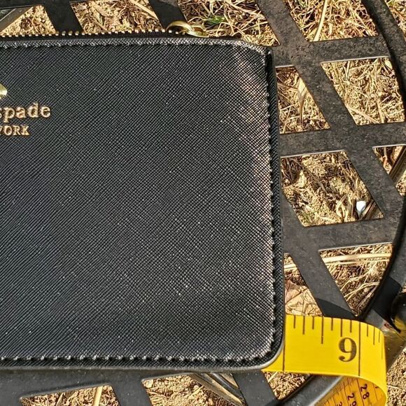 Kate Spade Wriatlet - Picture 10 of 11